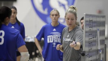 Sara Thomas keeps improving – The Daily Eastern News