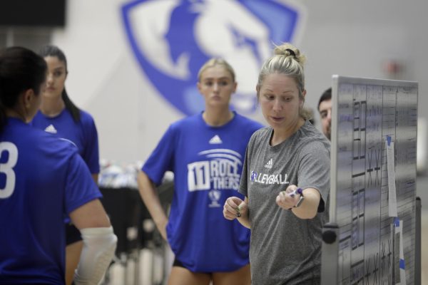 Sara Thomas keeps improving – The Daily Eastern News