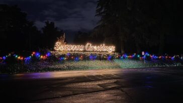 Christmas cheer aglow at the Fabulous 40s