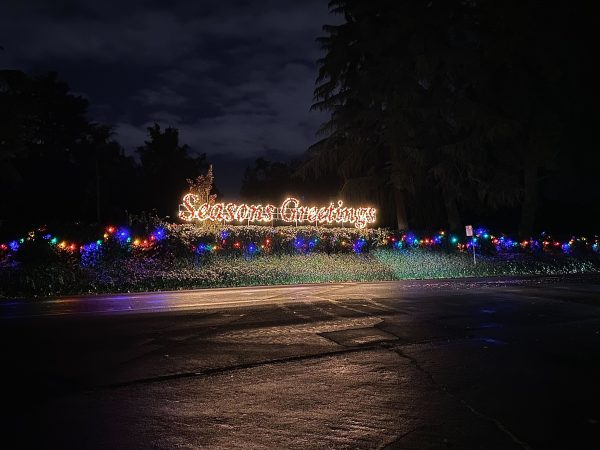 Christmas cheer aglow at the Fabulous 40s