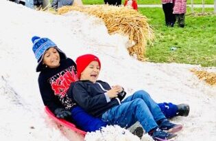 Snowballs, ice-skating, Santa and the Grinch: Richmond steeped in holiday spirit