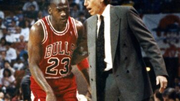 Doug Collins, the former Chicago Bulls coach and Illinois native, is among 13 named to the 2024 Hall of Fame class