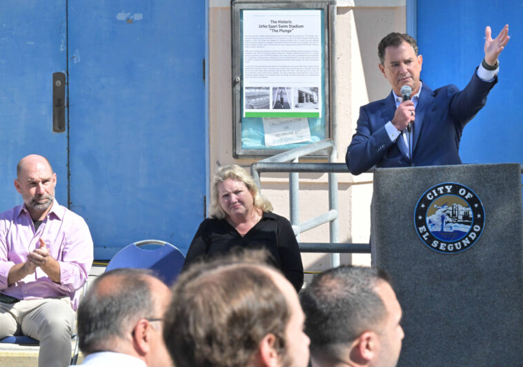 El Segundo to open rebuilt Plunge public pool next year