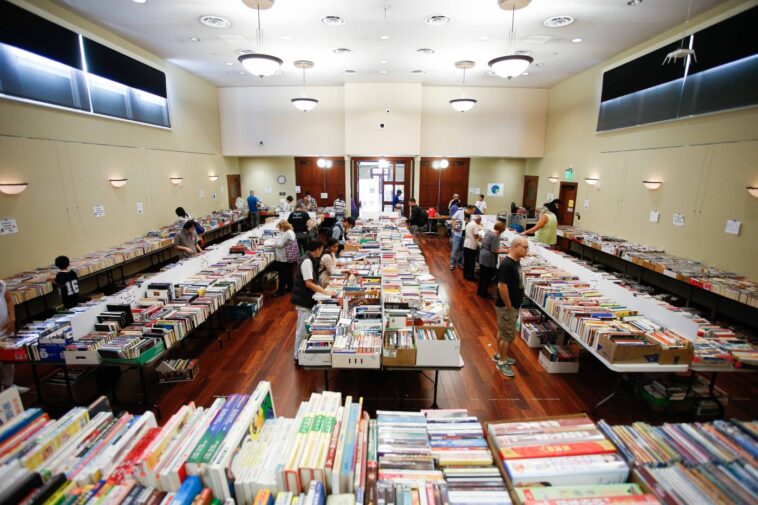 Friends of the Milpitas Library hold mini book sale Friends of the Milpitas Library hold mini book sale