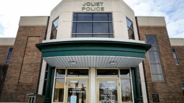 Joliet considers pay hike to get more school crossing guards – Shaw Local
