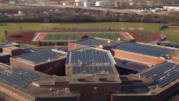 Energy savings from solar panels at high schools in Blue Island, Crestwood unclear months after installation