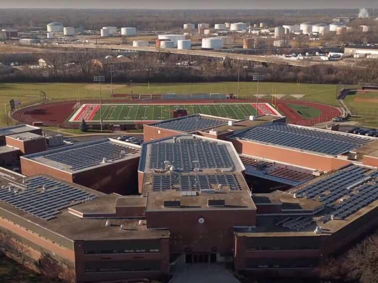 Energy savings from solar panels at high schools in Blue Island, Crestwood unclear months after installation