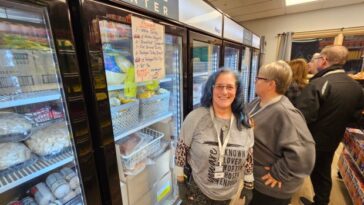 Food market program for those in need seen as ‘heartbeat’ of North Aurora church