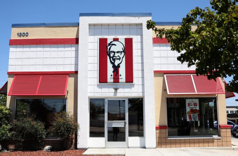 KFC is leaving its ancestral home as parent company moves its corporate office to Texas KFC is leaving its ancestral home as parent company moves its corporate office to Texas