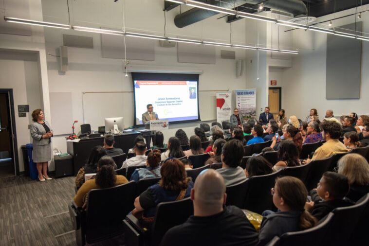 33 Latino Entrepreneurs Graduate from Emprendedor@s Program at Chaffey College, Building Pathways to Economic Empowerment