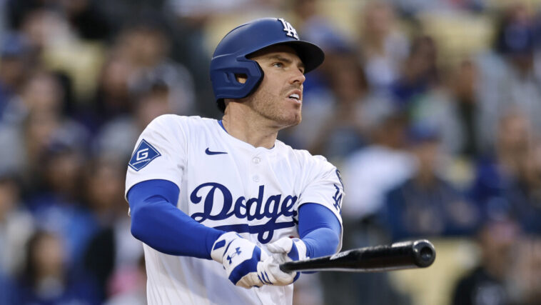 Dodgers’ Freddie Freeman sits out 3rd straight game with sore ankle Dodgers’ Freddie Freeman sits out 3rd straight game with sore ankle