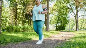 Is it harder for women to lose weight?