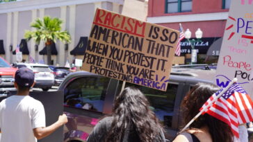 ‘No Kings’ Protest in Redlands Draws 1,200 Against Trump and ICE, Defying Expectations in Conservative Stronghold