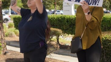 Fontana Kaiser Workers Strike Over Patient Care, Staffing in Historic Nationwide Healthcare Walkout