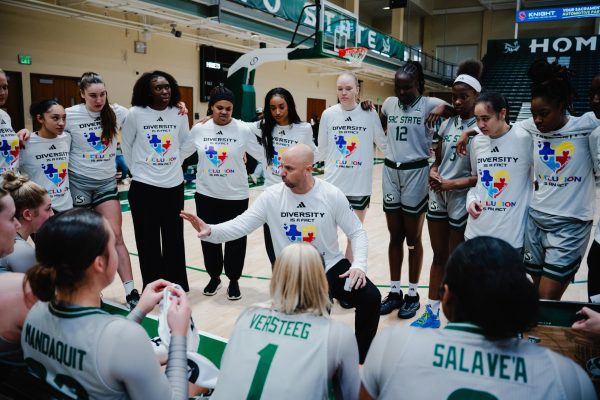 Double-digit loss to double-double domination: the Hornets start 2026 1-1 Double-digit loss to double-double domination: the Hornets start 2026 1-1