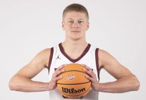 Rockets fall one point short in Effingham-Teutopolis Christmas Classic final