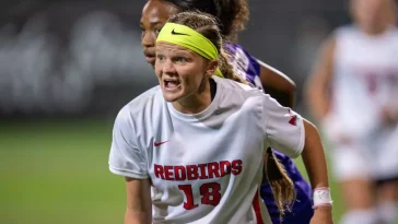 Wells Earns 2025 Fall State Farm MVC Good Neighbor Award Honors