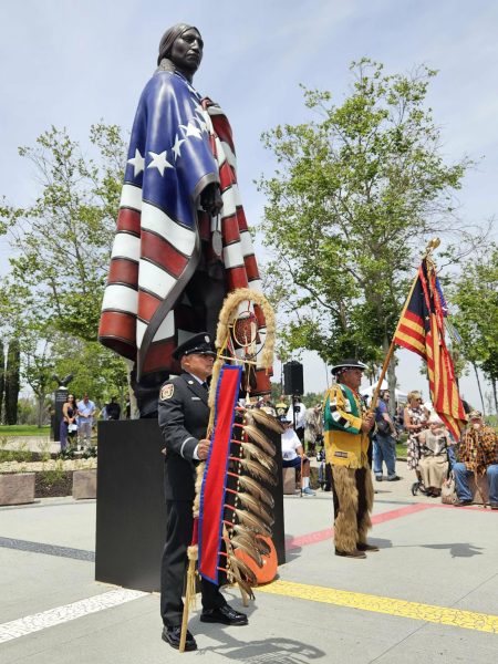A new Native American statue honored by veterans