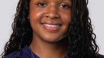 Northwestern Hosts Indiana in Sunday Matinee